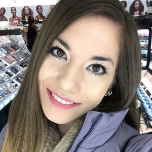 Meet your Posher, Kara